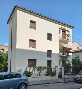 Foto Appartamento in Via CATTARINETTI 1/A, Verona Zona Fiera di 100 m²