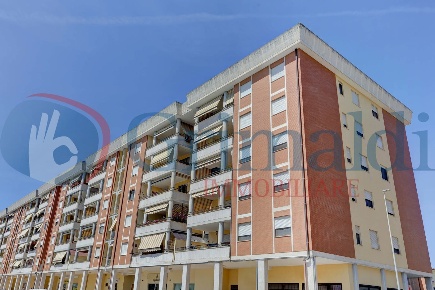 Foto Appartamento in Piazza Ilaria Alpi 40, Latina Piccarello di 100 m²