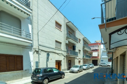 Foto Appartamento in via Francesco Crispi, Galatone Centro di 147 m²
