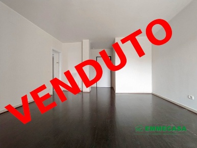 Foto Appartamento a Valenzano Carrassi di 130 m² con 3 locali in vendita