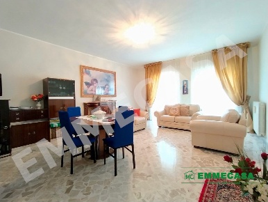 Foto Appartamento a Valenzano di 150 m² con 4 locali in vendita