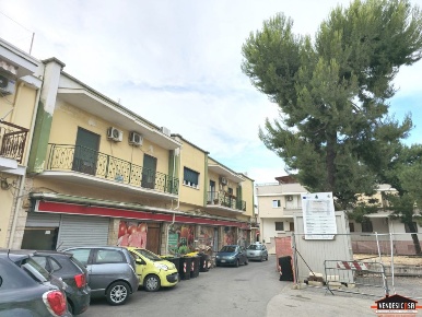 Foto Appartamento a Adelfia di 82 m² con 3 locali in vendita