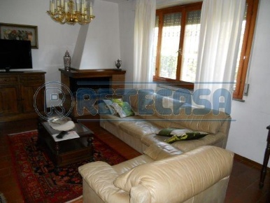 Foto Appartamento a Ponsacco di 145 m² con 5 locali in vendita