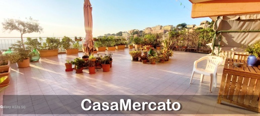 Foto Appartamento in Via Roma, Rocca di Papa Centro di 80 m² con 3 locali
