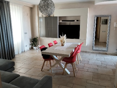 Foto Appartamento a Sant'Elpidio a Mare Cascinare di 150 m² con 5 locali