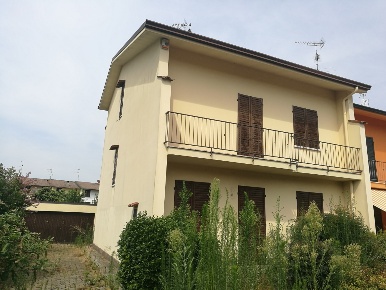 Foto Villa a schiera in VIA COSTA 54, Casalmaggiore Centro di 217 m²