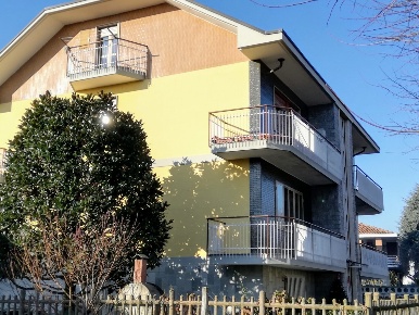 Foto Appartamento in viale Generale Perotti 13, Beinasco Borgaretto