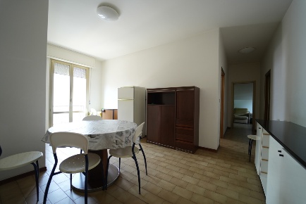Foto Appartamento in Via C. Pisacane 38, Cattolica di 95 m² con 4 locali