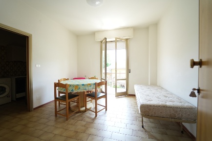 Foto Appartamento in Via C. Pisacane 38, Cattolica di 60 m² con 3 locali