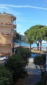 Foto Appartamento in Via Lungomare Descalzo, Sestri Levante Centro di 70 m²