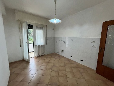 Foto Appartamento in Via Genova, Sestri Levante Centro di 100 m² in vendita