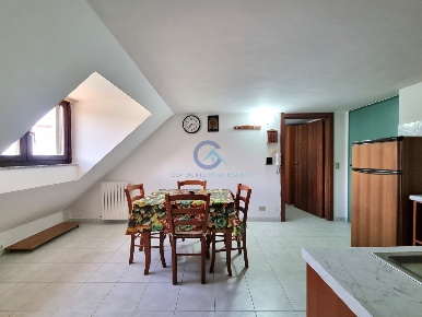 Foto Mansarde a Catanzaro Sala di 50 m² con 2 locali in vendita