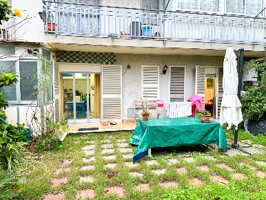 Foto Appartamento a Aci Castello San Cosmo, Corso Italia, Piazza Dante