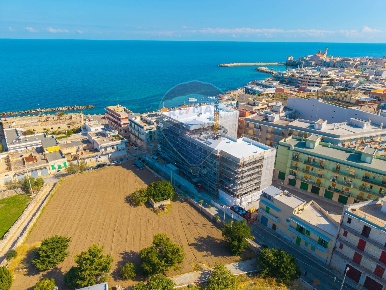 Foto Appartamento in Via Durazzo, Giovinazzo di 94 m² con 3 locali