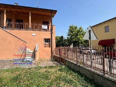 Foto Appartamento in VIA DANTE ALIGHIERI, Finale Emilia Centro di 75 m²
