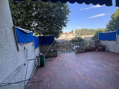 Foto Appartamento a Ventimiglia Nervia di 80 m² con 3 locali in vendita