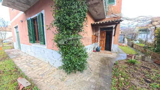 Foto Appartamento a Sansepolcro di 110 m² con 5 locali in vendita