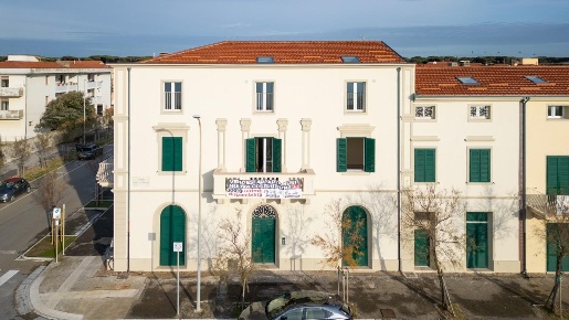 Foto Appartamento a Pisa Marina di Pisa di 86 m² con 4 locali in vendita