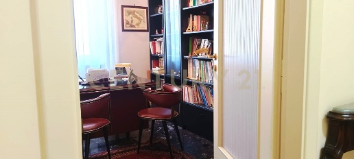 Foto Appartamento in Via  Vittorio  Emanuele, Biancavilla di 152 m²