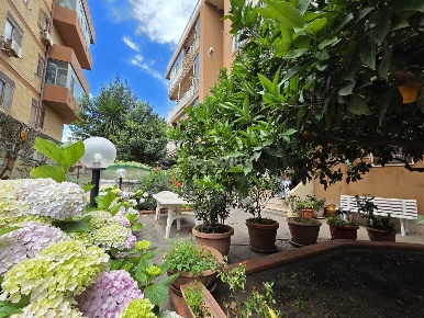 Foto Appartamento a Catanzaro Catanzaro Lido di 105 m² con 4 locali