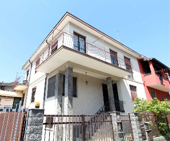 Foto Villa in Strada Priv.Pinzi 5, Novara in vendita
