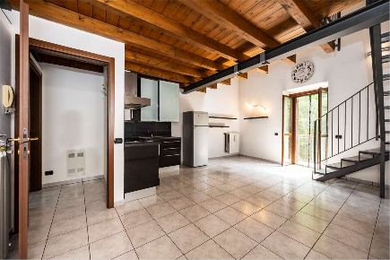 Foto Appartamento in VIA PASCOLI 9, Varese Viale Europa di 80 m² in vendita