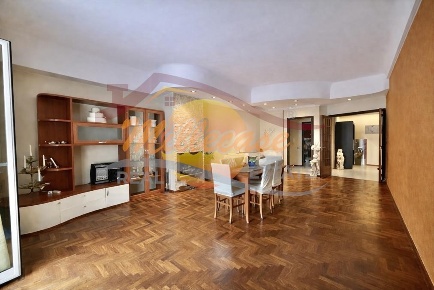 Foto Appartamento in Via Monte Rosa 6, Siracusa Epipoli di 154 m²
