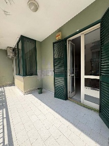 Foto Appartamento in Via de Sanctis, Marcianise di 120 m² con 5 locali