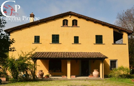 Foto Villa unifamiliare in via San Tommaso, Santa Croce sull'Arno Centro