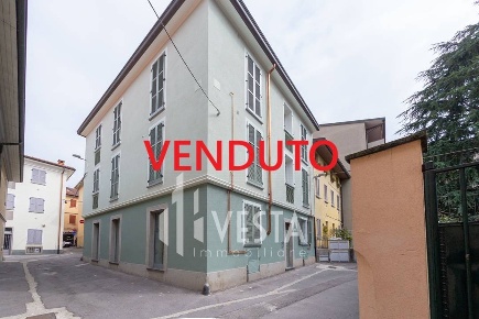Foto Appartamento in Via Quintaberta, Merate in vendita