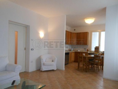 Foto Appartamento in Via Dante Alighieri 1, Bassano del Grappa di 110 m²