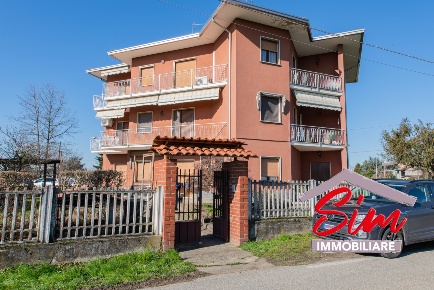 Foto Appartamento in Via Grizza snc, Oleggio in vendita