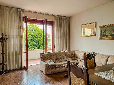 Foto Villa bifamiliare a Santa Croce sull'Arno Centro di 180 m² in vendita