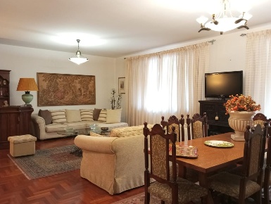 Foto Appartamento a Santa Croce sull'Arno Centro di 250 m² con 6 locali