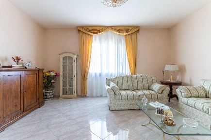 Foto Villa bifamiliare a Santa Croce sull'Arno Centro di 230 m² in vendita
