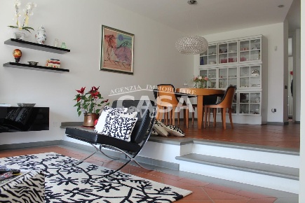 Foto Villa a schiera a Santa Croce sull'Arno Centro di 170 m² con 5 locali