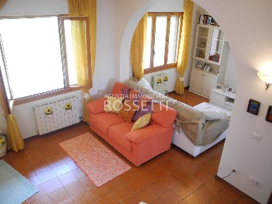 Foto Appartamento a Vinci Centro di 90 m² con 5 locali in vendita