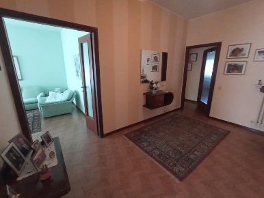 Foto Appartamento a Santa Croce sull'Arno Centro di 120 m² con 5 locali