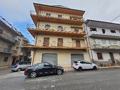 Foto Appartamento in via Dante Alighieri 40, Taurianova in vendita
