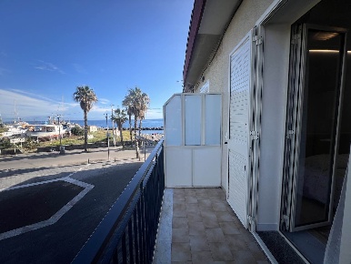 Foto Appartamento in Via Diodoro Siculo, Riposto Centro di 44 m² in vendita