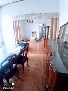 Foto Appartamento in PIAZZA BELTRAMI, Omegna Centro di 90 m² con 5 locali
