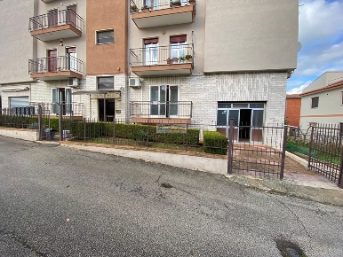 Foto Appartamento in Via Cristoforo Colombo, Cassano delle Murge in vendita