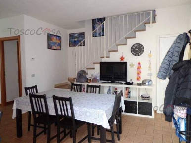 Foto Appartamento in -, Santa Croce sull'Arno Centro di 135 m² con 7 locali