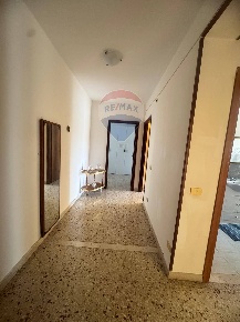 Foto Appartamento in Via Giuseppe Fava, Floridia di 118 m² con 5 locali