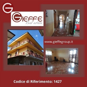 Foto Appartamento a Taurianova Centro di 118 m² con 3 locali in vendita