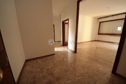 Foto Appartamento a La Spezia Centro Storico di 95 m² con 4 locali