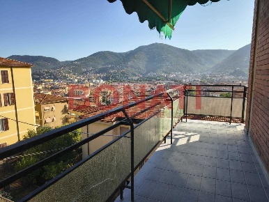 Foto Appartamento in Scalinata Paganini Nicolò 8, La Spezia Colli di 87 m²