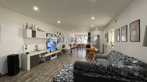 Foto Appartamento in Via Domenico Nicolai 315, Bari Libertà di 111 m²