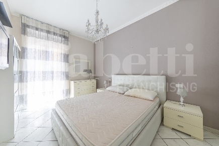 Foto Appartamento in Bonaventura Zumbini, Milano in vendita