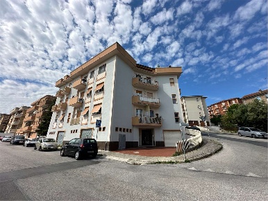 Foto Appartamento in Monte Pennino 9, Ancona Posatora di 110 m² in vendita